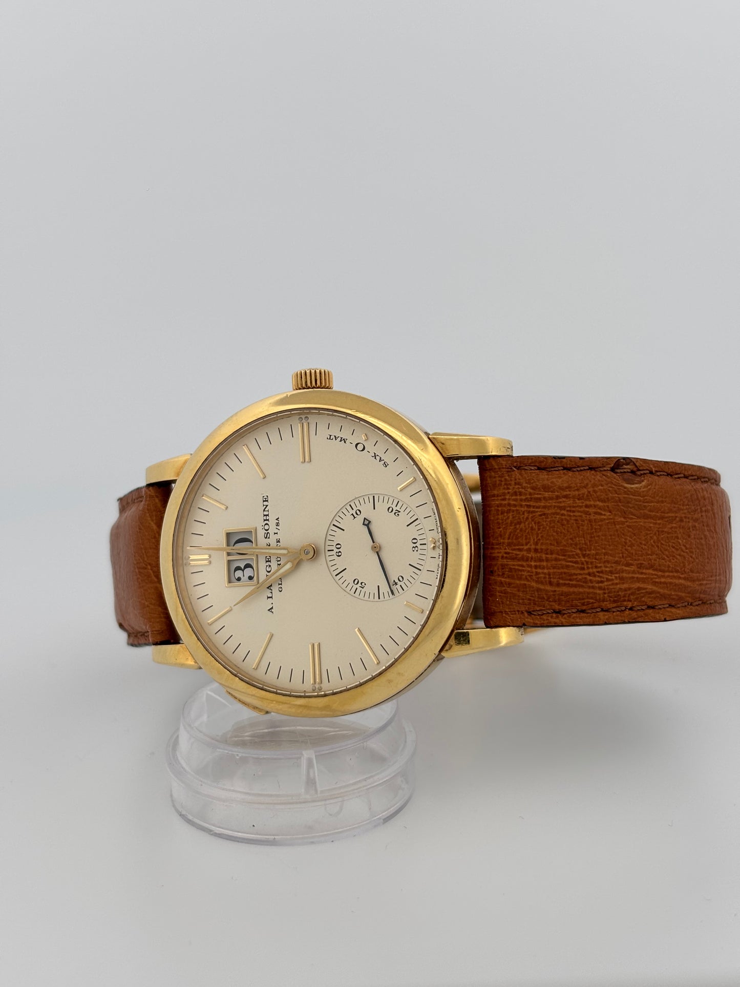 A. LANGE & SÖHNE | SAXONIA Automatik réf. 118.270 | Or jaune 18k | Cadran champagne