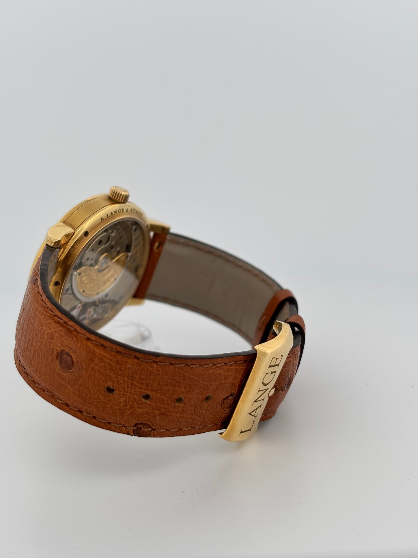 A. LANGE & SÖHNE | SAXONIA Automatik réf. 118.270 | Or jaune 18k | Cadran champagne