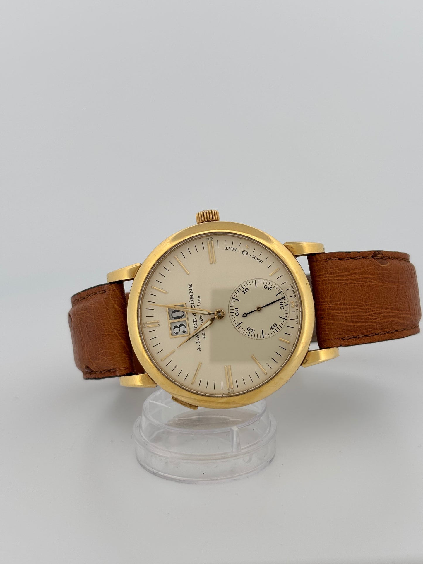 A. LANGE & SÖHNE | SAXONIA Automatik réf. 118.270 | Or jaune 18k | Cadran champagne