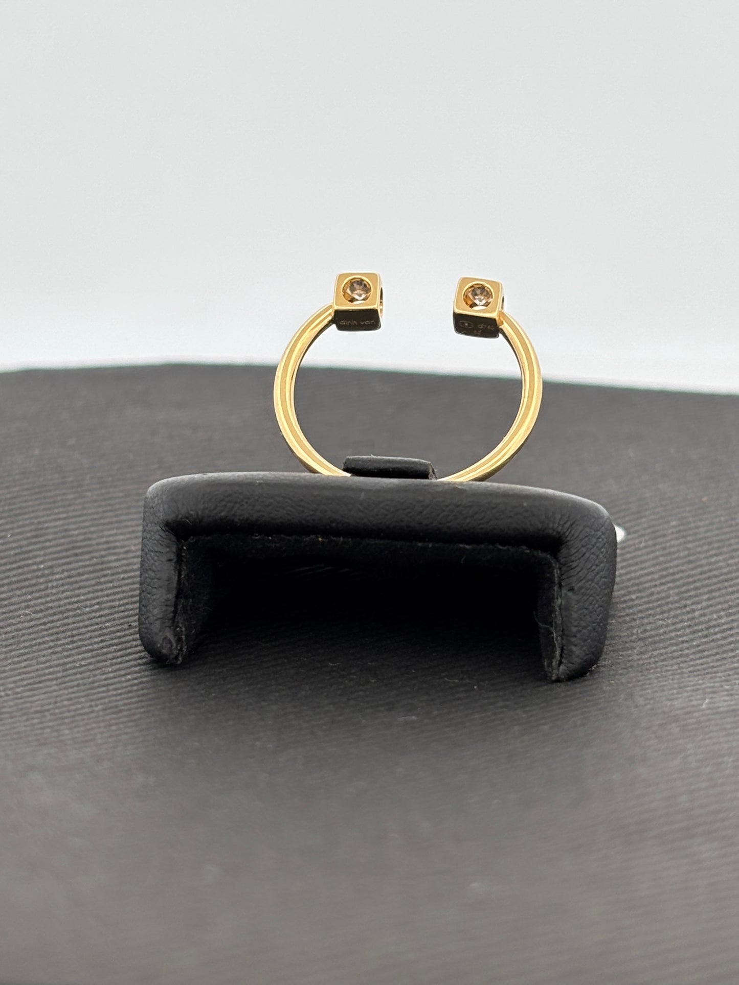 DINH VAN | Bague “Seventies” | Or jaune 18K & Diamants | 2,2 g