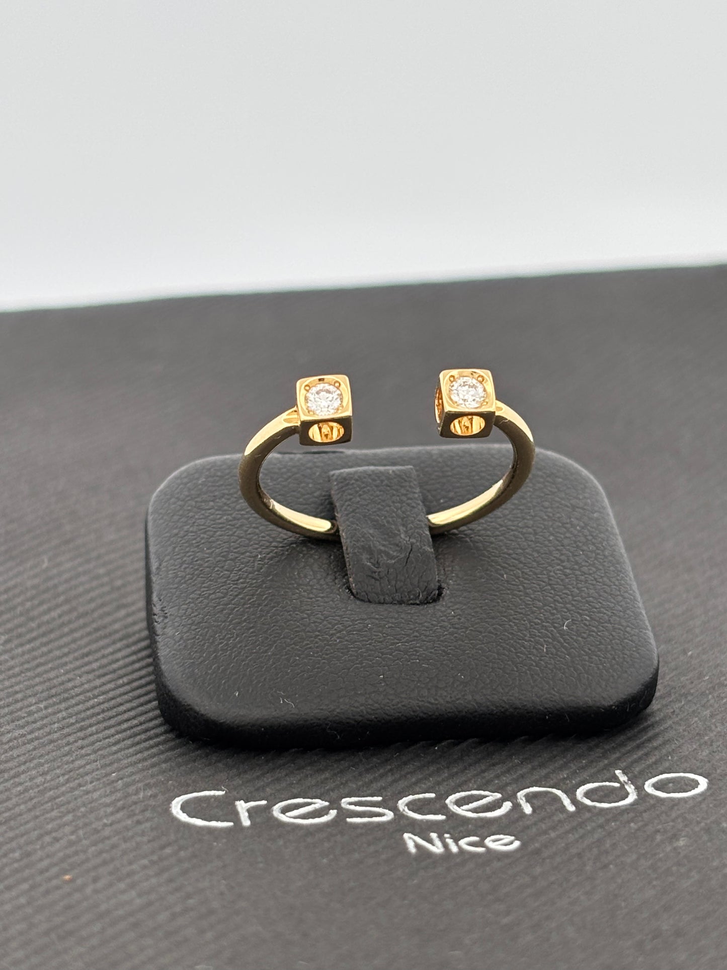 DINH VAN | Bague “Seventies” | Or jaune 18K & Diamants | 2,2 g