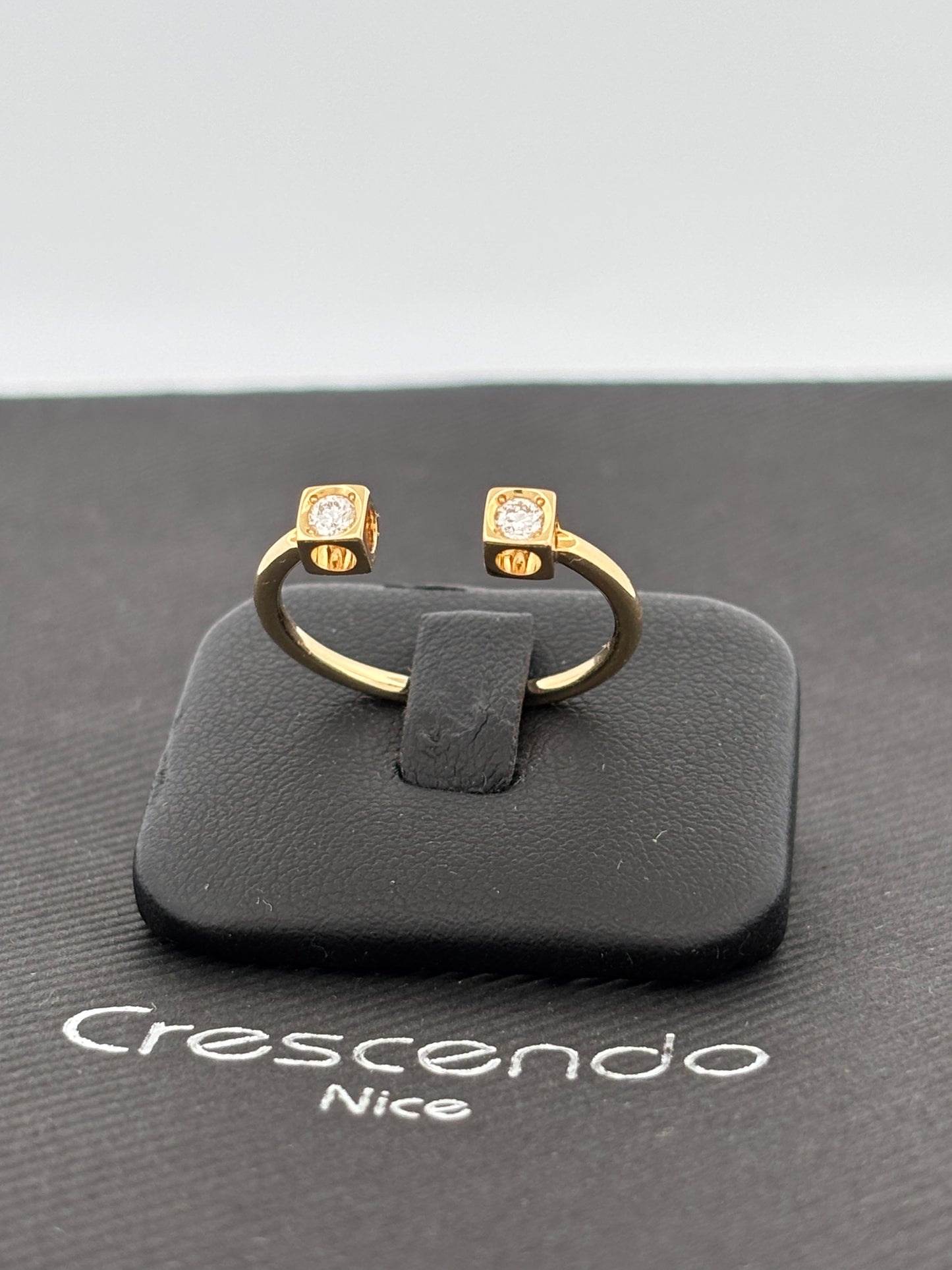 DINH VAN | Bague “Seventies” | Or jaune 18K & Diamants | 2,2 g