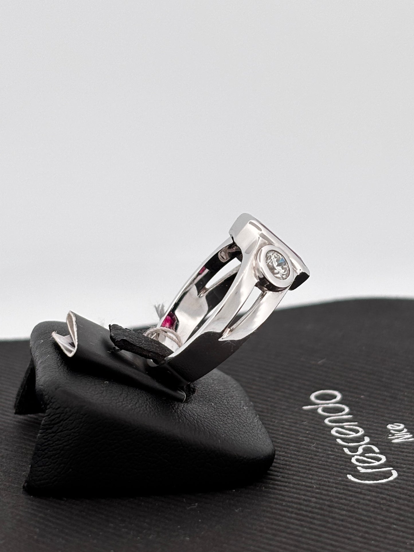 BAGUE RUBIS NON CHAUFFÉ | Or blanc 18k | 3,00 ct | Taille 58 | 9 g