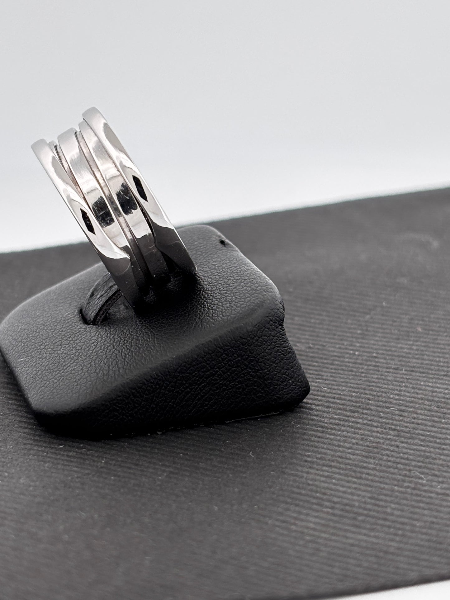 BVLGARI | Bague B.Zero1 | Or blanc 18k | Taille 56 | 10,4 g