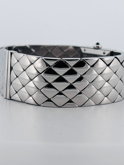 Chanel Matelassé Acier Quartz Réf. H0009
