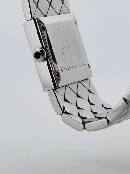 Chanel Matelassé Acier Quartz Réf. H0009