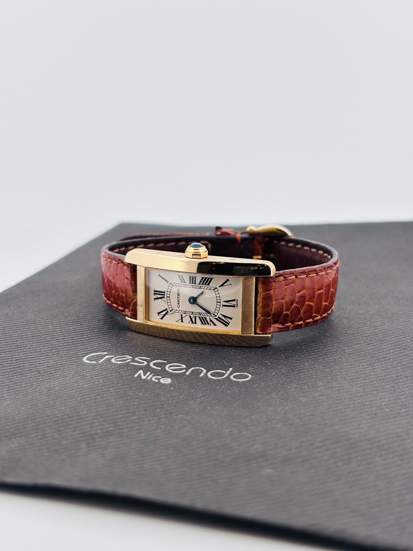 Cartier Tank Américaine Petit Modèle Or Jaune 18K Réf. 1710