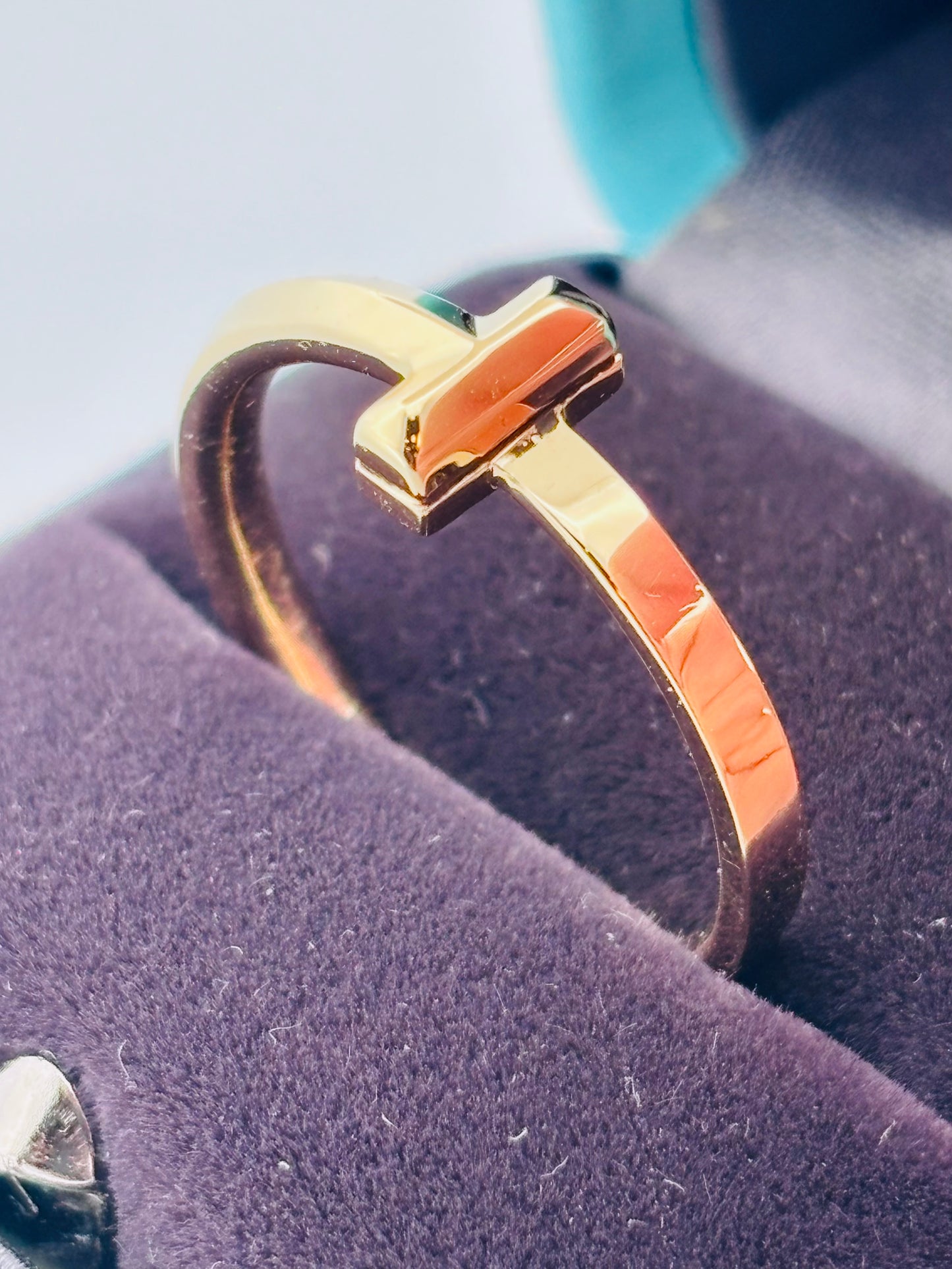 Tiffany & Co. T Wire Or Jaune 18K Taille 59
