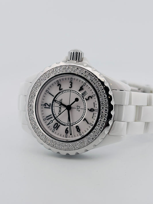 Chanel J12 33 mm Céramique Blanche & Diamants Réf. H0967