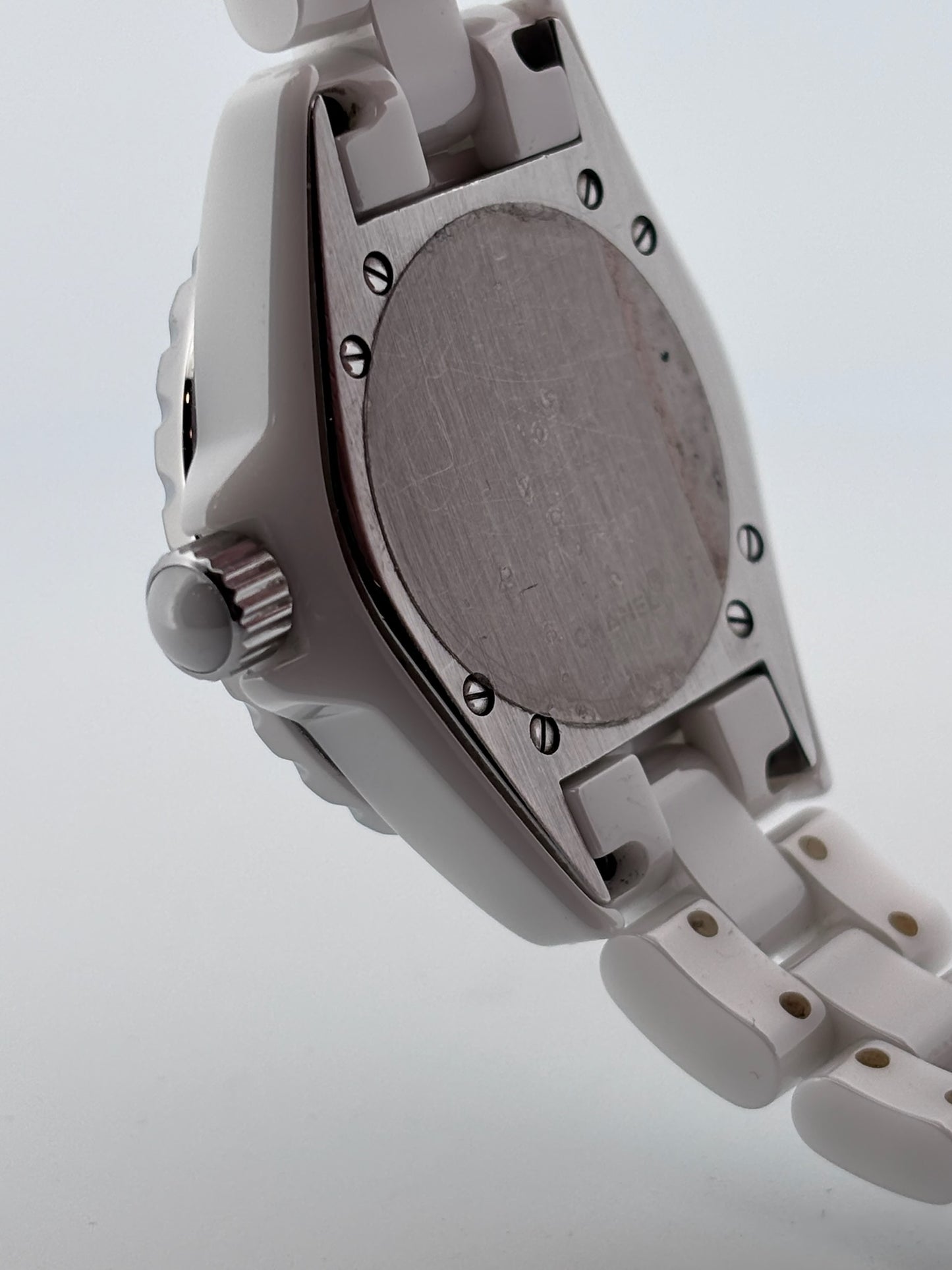 Chanel J12 33 mm Céramique Blanche & Diamants Réf. H0967