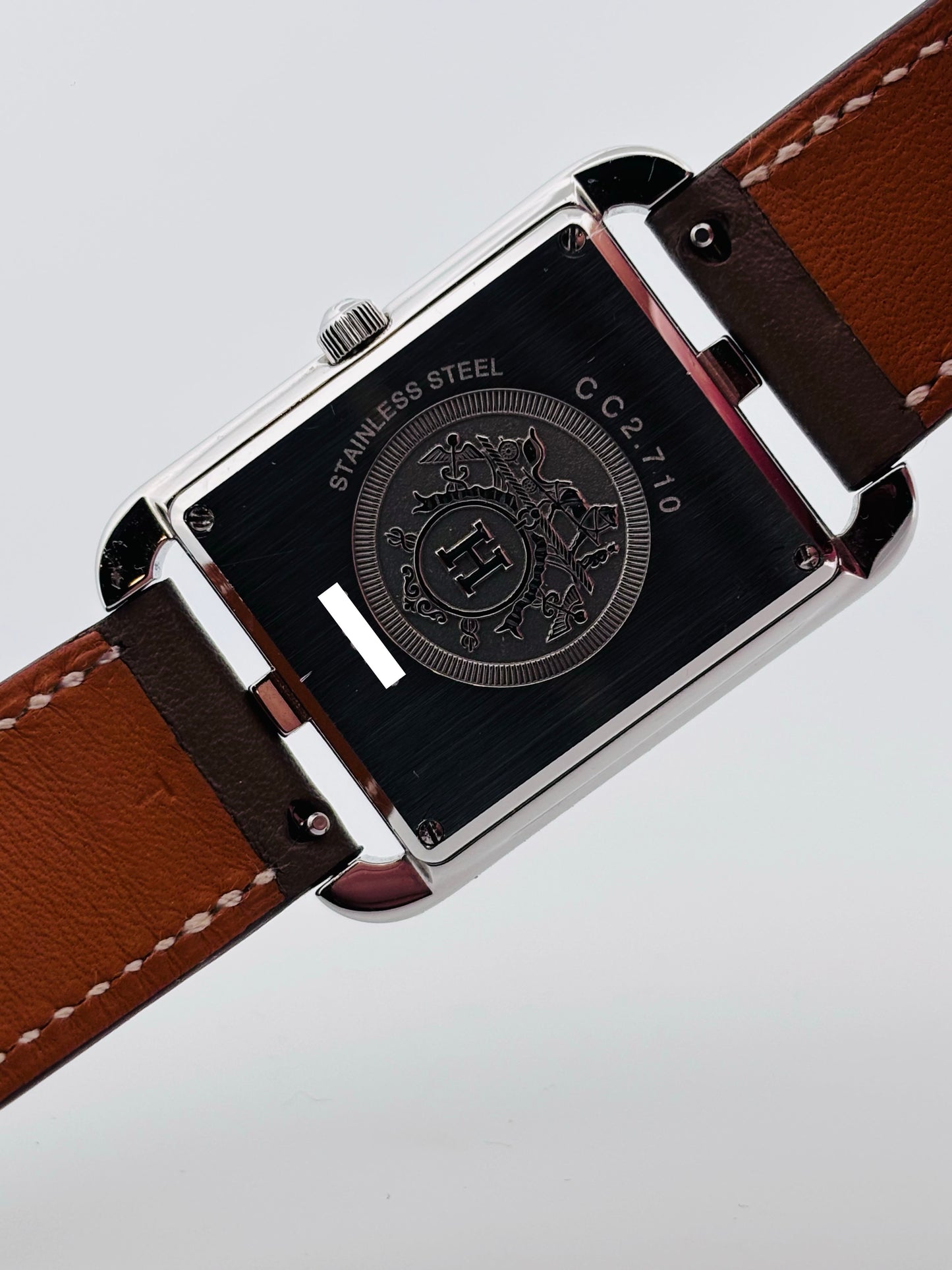 Hermès Cape Cod GM Tonneau Acier Quartz Ref. CC2.710