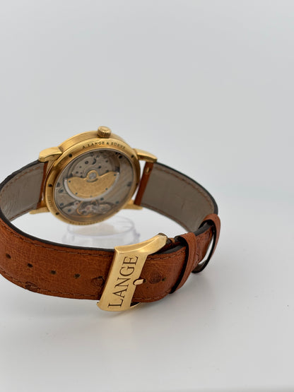 A. LANGE & SÖHNE | SAXONIA Automatik réf. 118.270 | Or jaune 18k | Cadran champagne