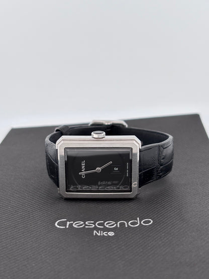 CHANEL | Montre Boy·Friend | Acier | Cadran noir laqué | Bracelet cuir alligator noir