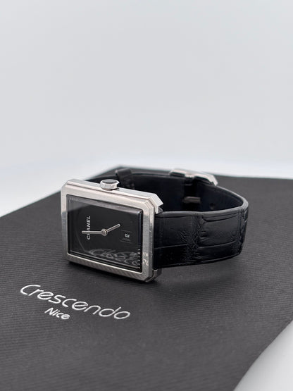 CHANEL | Montre Boy·Friend | Acier | Cadran noir laqué | Bracelet cuir alligator noir