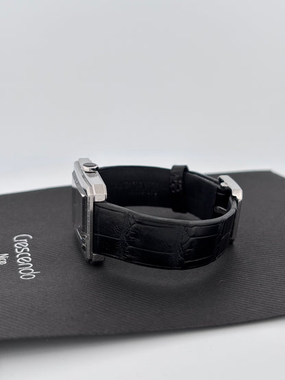 CHANEL | Montre Boy·Friend | Acier | Cadran noir laqué | Bracelet cuir alligator noir