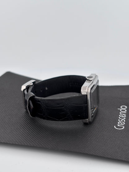 CHANEL | Montre Boy·Friend | Acier | Cadran noir laqué | Bracelet cuir alligator noir