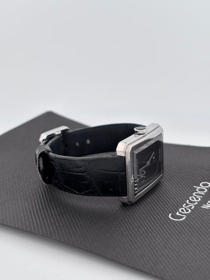 CHANEL | Montre Boy·Friend | Acier | Cadran noir laqué | Bracelet cuir alligator noir