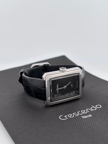 CHANEL | Montre Boy·Friend | Acier | Cadran noir laqué | Bracelet cuir alligator noir