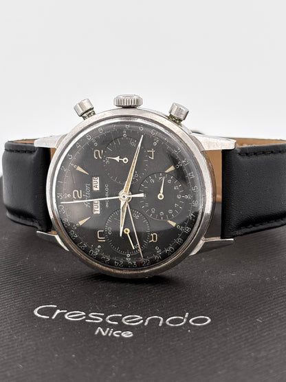 Chronographe | Suisse | Acier | Mécanique Manuel | Triple Calendrier | Circa 1950