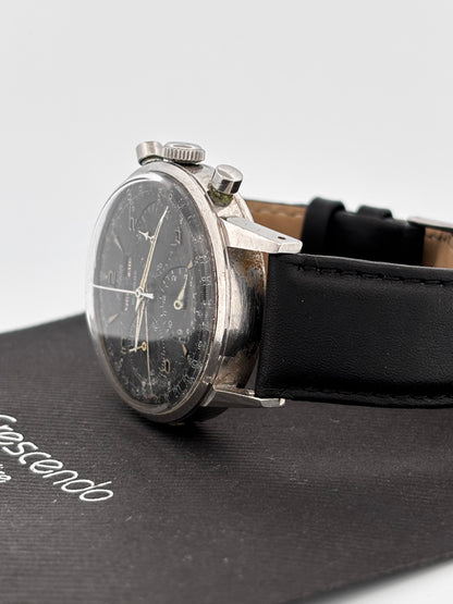 Chronographe | Suisse | Acier | Mécanique Manuel | Triple Calendrier | Circa 1950