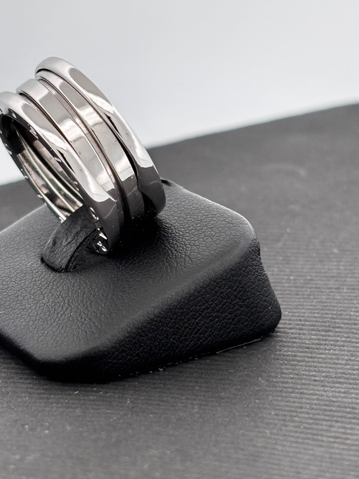 BVLGARI | Bague B.Zero1 | Or blanc 18k | Taille 56 | 10,4 g