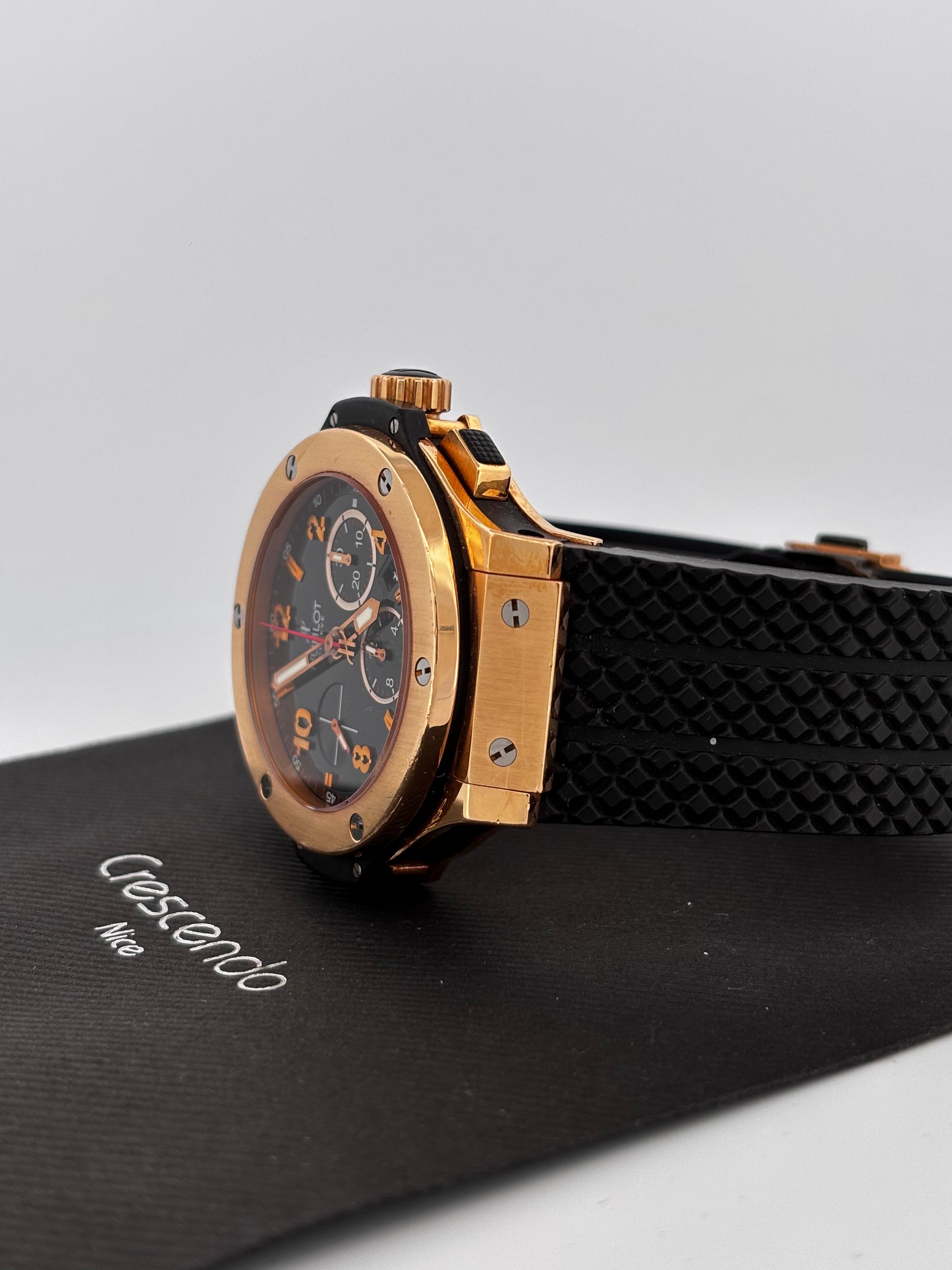 HUBLOT | Big Bang Gold Titanium | Chronographe Suisse | Réf. 609935 | Année 2007