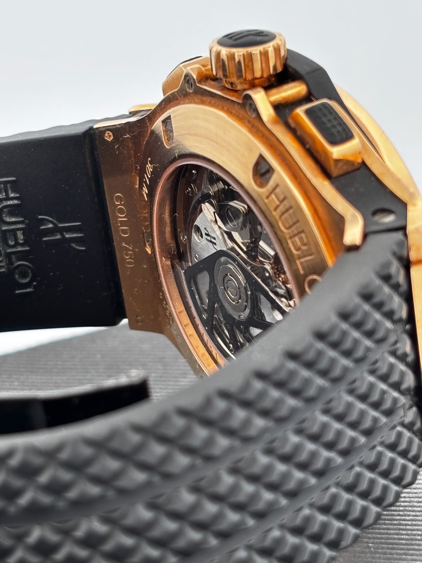 HUBLOT | Big Bang Gold Titanium | Chronographe Suisse | Réf. 609935 | Année 2007