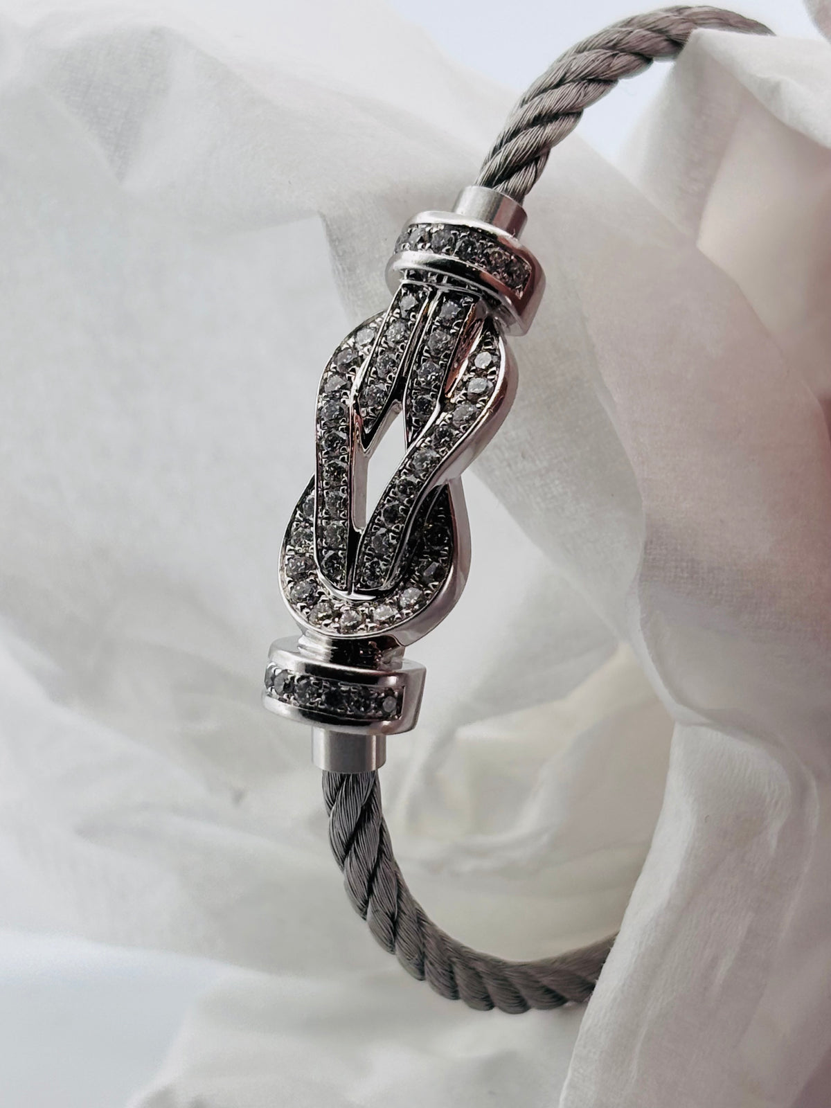 FRED Chance Infinie – Or Blanc & Diamants