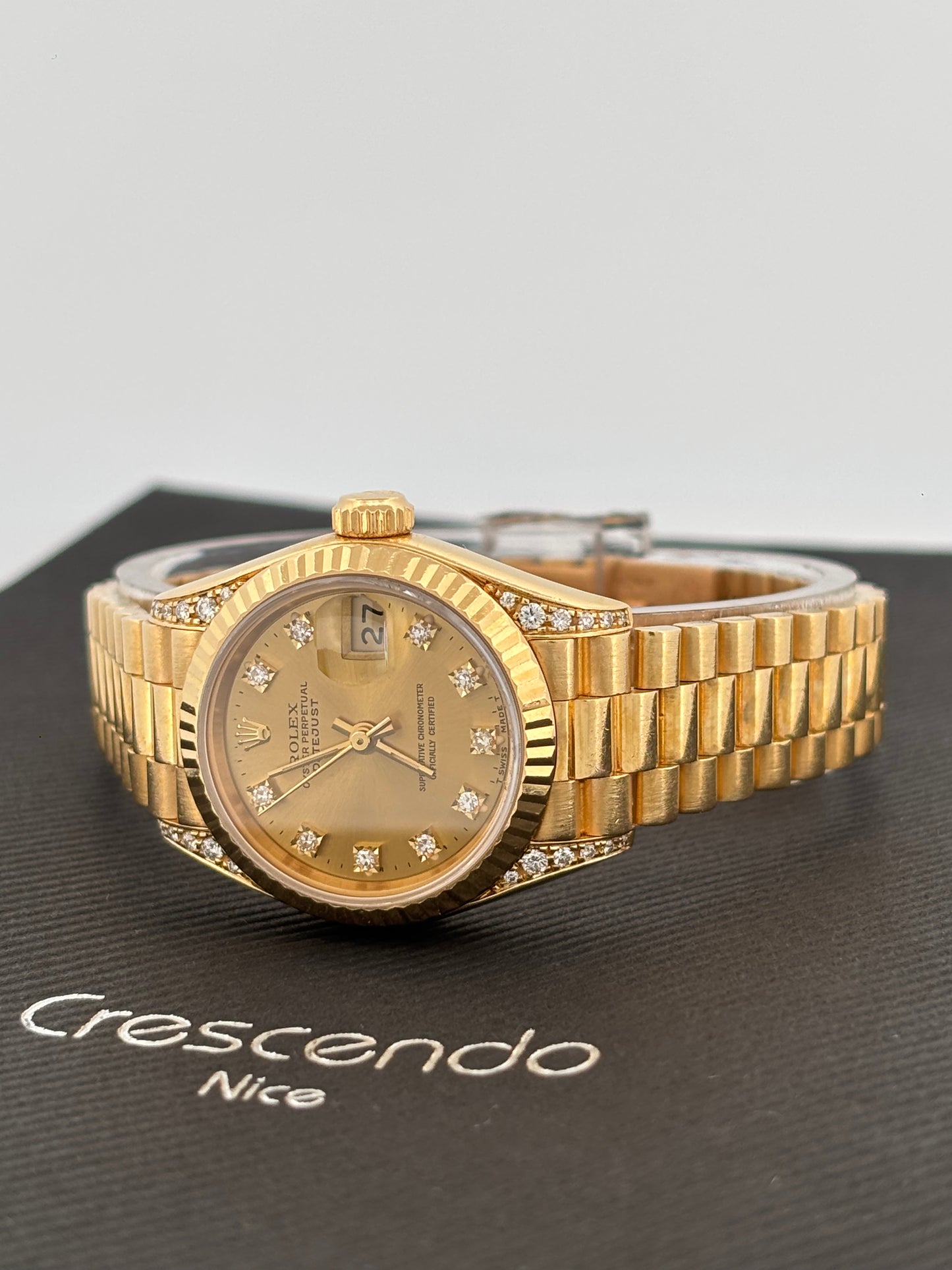 ROLEX – Lady-Datejust | Or jaune 18K | Cadran champagne diamants | Bracelet Président