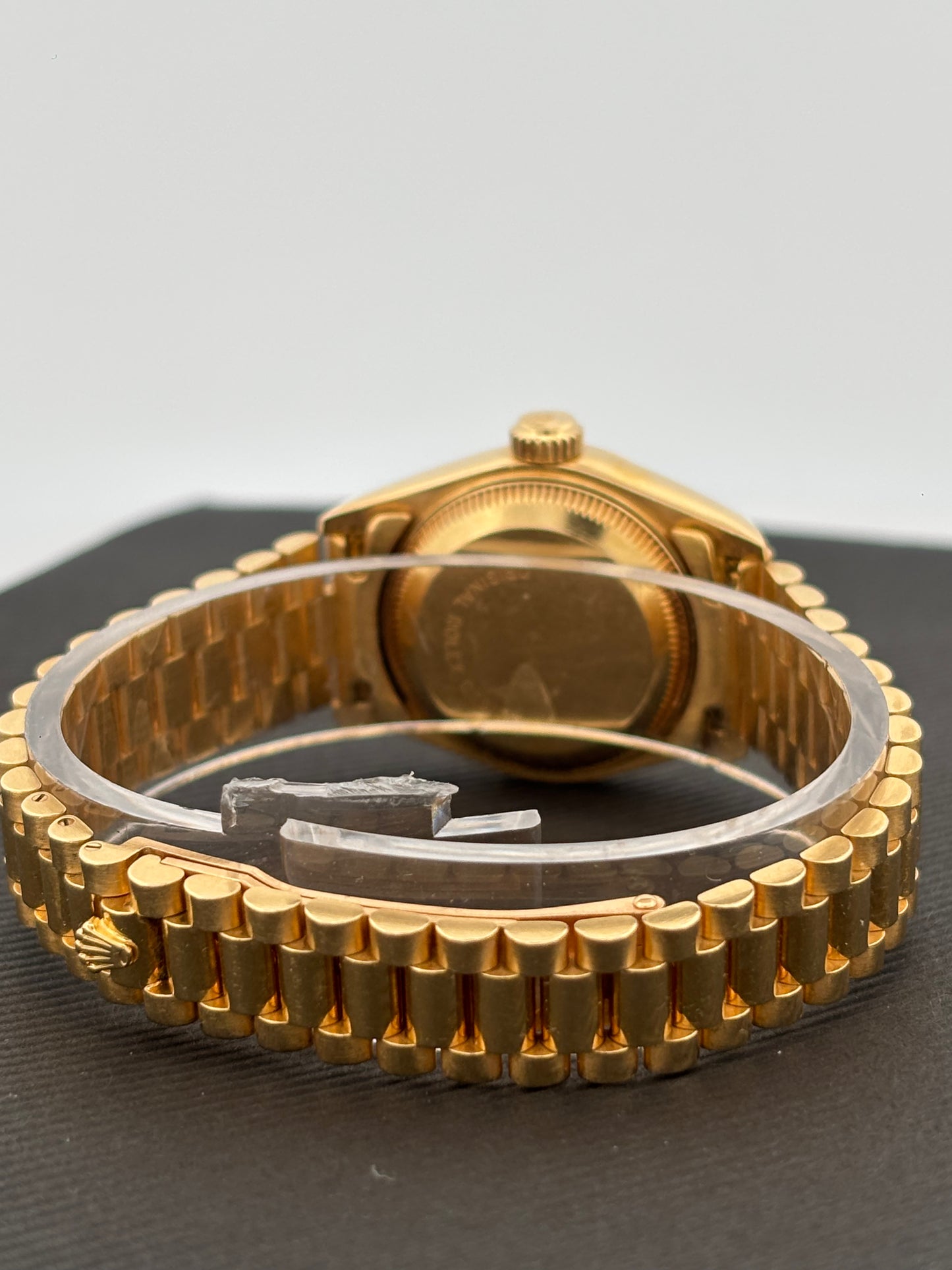 ROLEX – Lady-Datejust | Or jaune 18K | Cadran champagne diamants | Bracelet Président