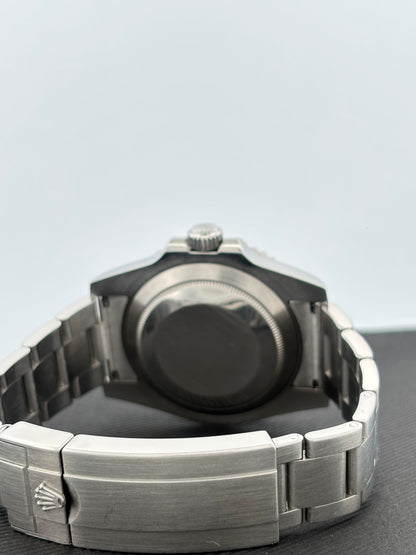 ROLEX – Submariner Date | Acier Oystersteel | Lunette Cerachrom noire | 40 mm