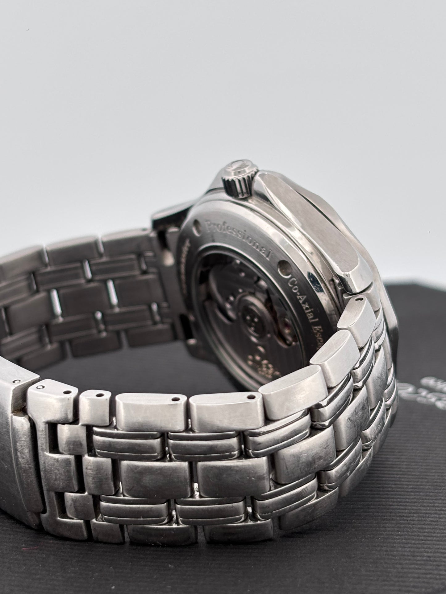 OMEGA – Seamaster Diver 300M | Co-Axial | Acier | Cadran Bleu