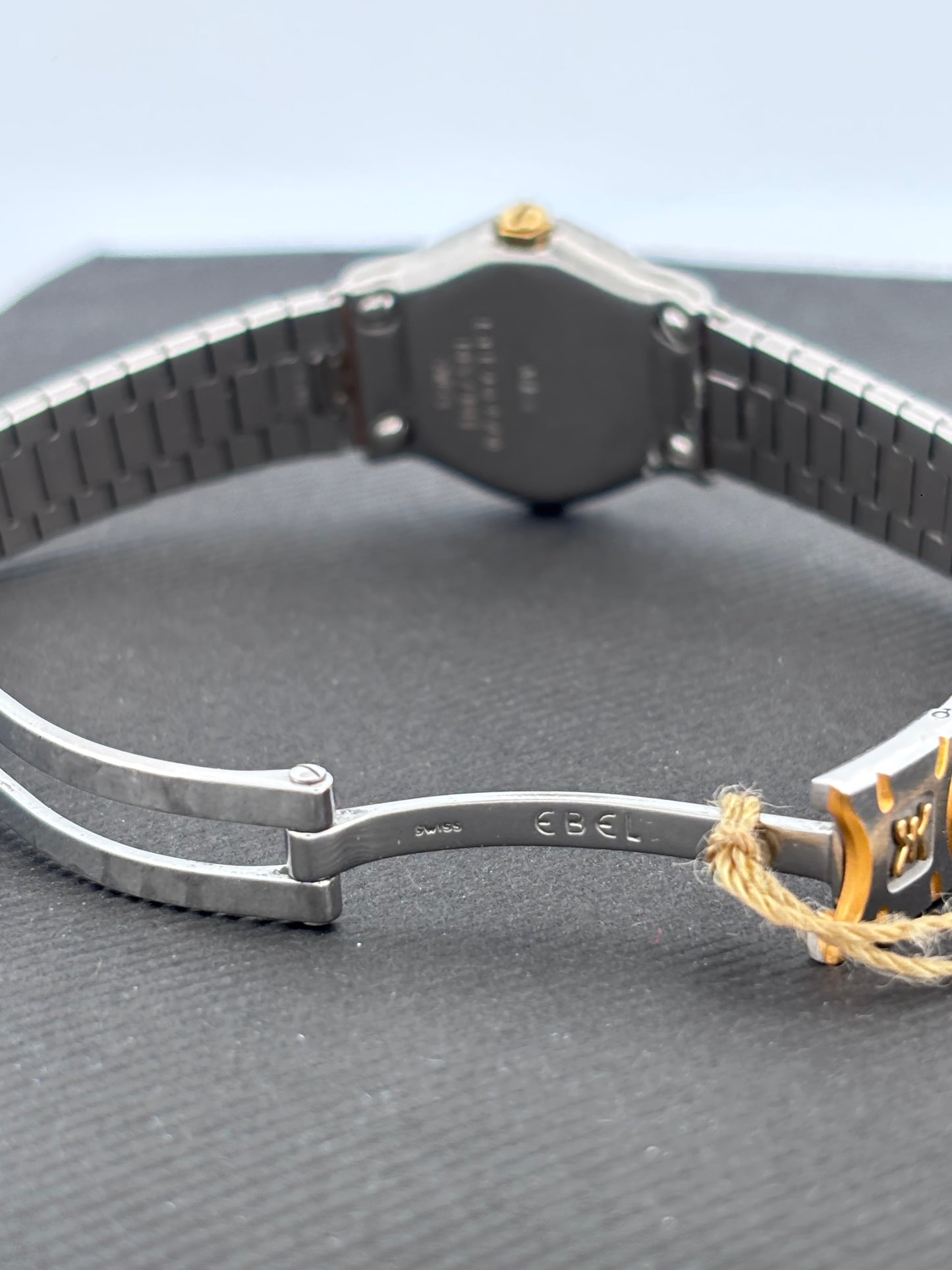 EBEL – Classic Bicolore | Acier & Or jaune | Quartz | Diamants | Bracelet intégré