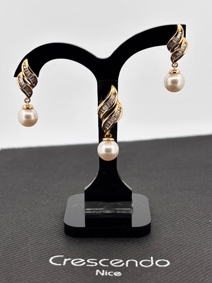 Parure Or 14K – Boucles d’oreilles & Pendentif | Perles du Japon | Diamants baguette