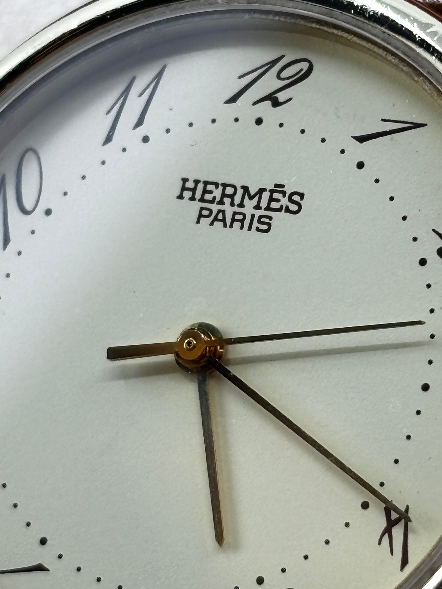 HERMÈS – Montre Paris Classique 30 mm | Plaqué Or 20 Microns | Quartz | Boîte