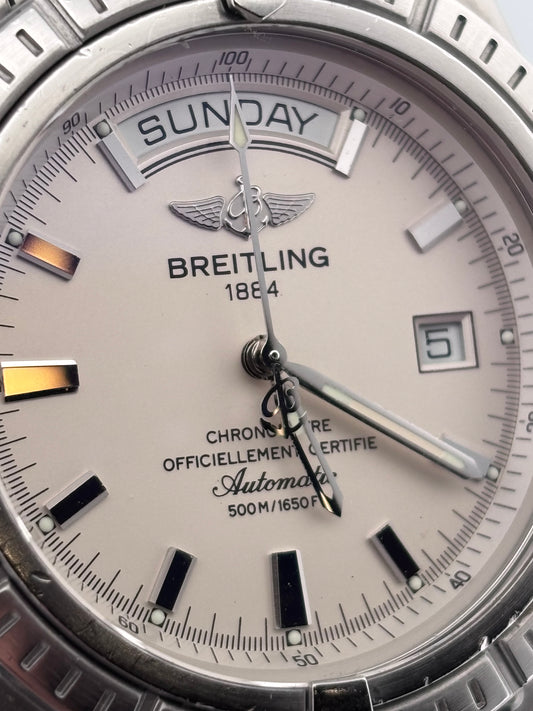 BREITLING – Headwind Day-Date | Automatique | Acier | 43 mm