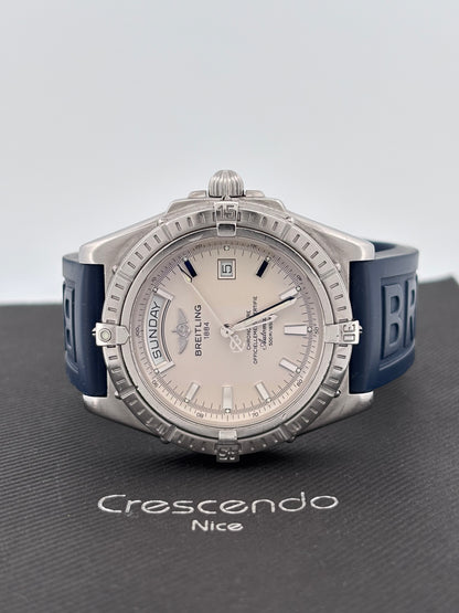 BREITLING – Headwind Day-Date | Automatique | Acier | 43 mm