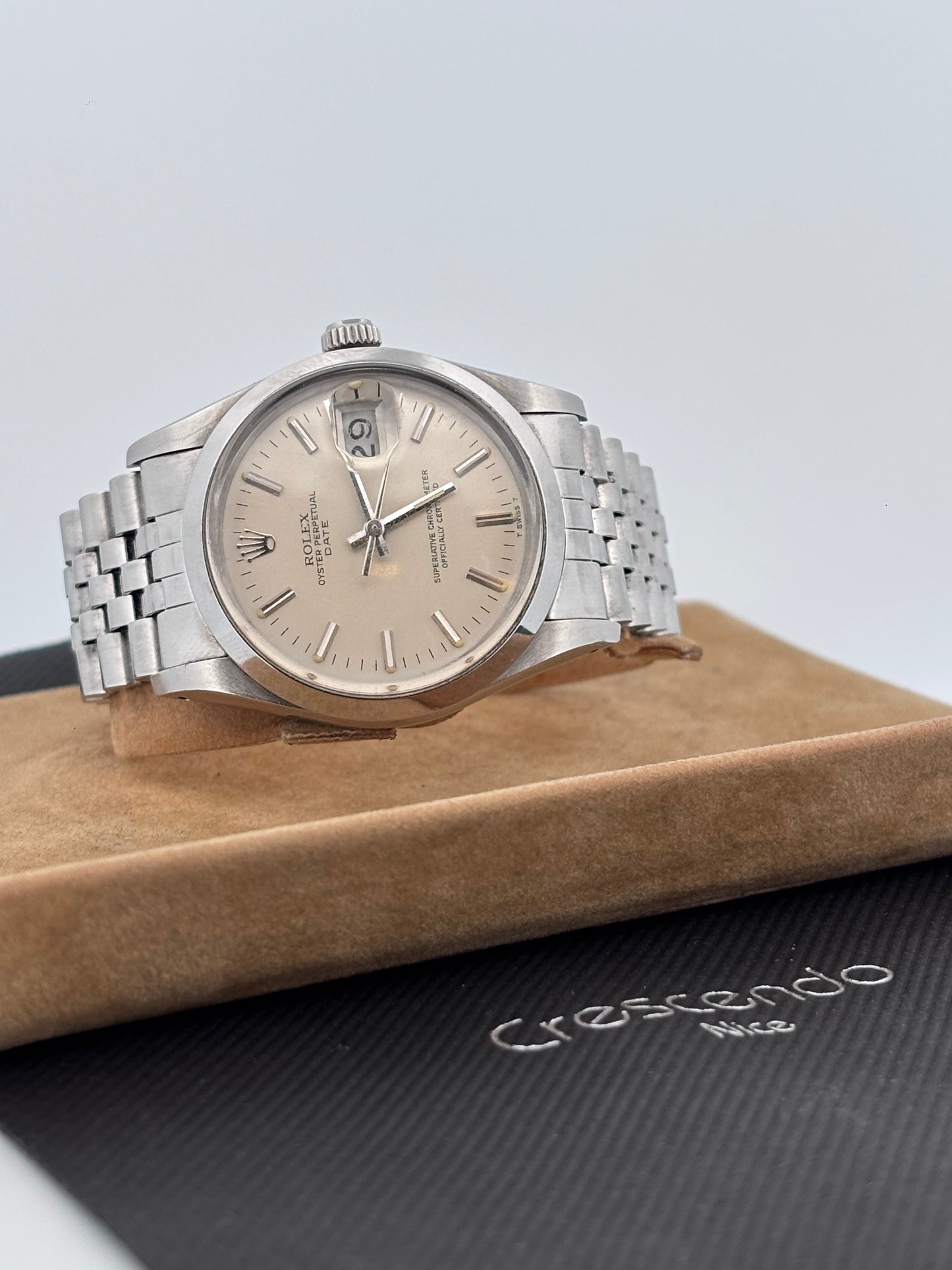 ROLEX – Oyster Perpetual Date 34 mm | Acier | Jubilee | Automatique | Circa années 1990