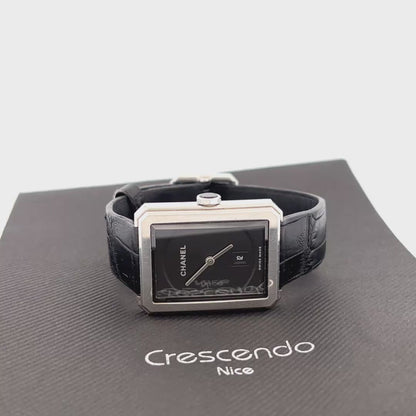 CHANEL | Montre Boy·Friend | Acier | Cadran noir laqué | Bracelet cuir alligator noir